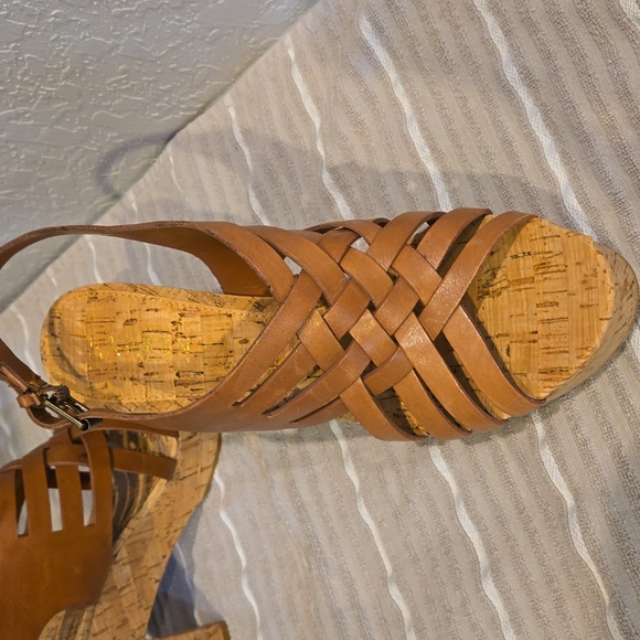 Ralph Lauren Shoes 9.5 Tan - Picture 3 of 11